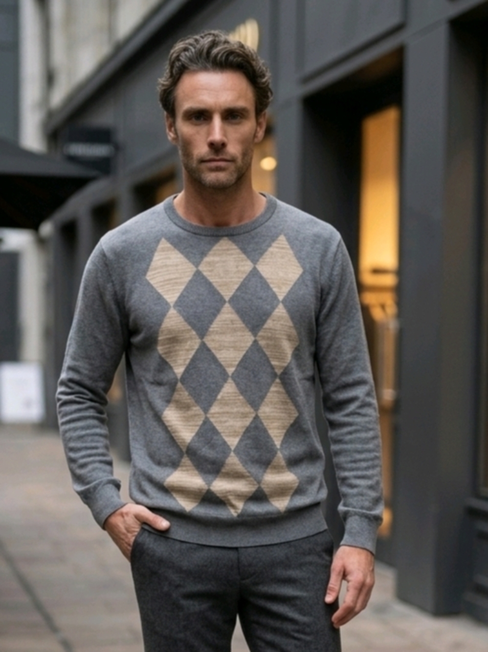 Spring + Mercer Grey With Tan Argyle Pattern Longsleeved Sweater XL